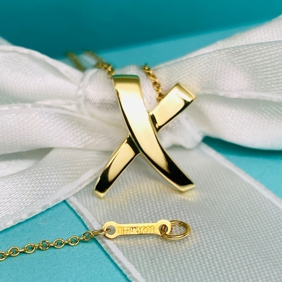 Tiffany & Co.  Paloma Picasso 16mm  medium Graffiti X Necklace 16” NICE WITH BOX - Picture 1 of 7